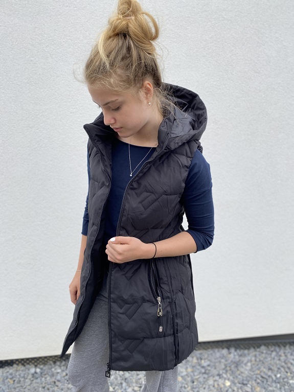 Dámská vesta pro plnoštíhlé VEXTA černá