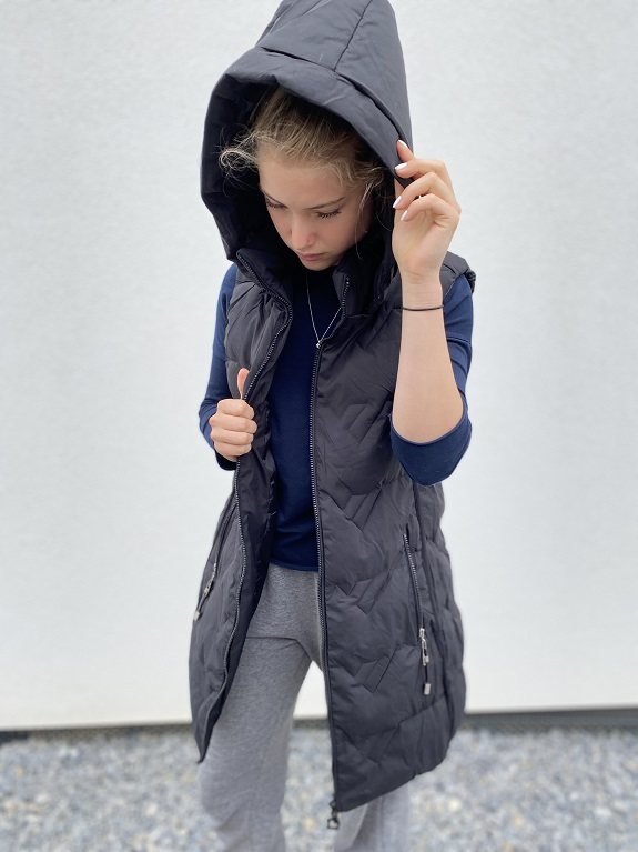 Dámská vesta pro plnoštíhlé VEXTA černá