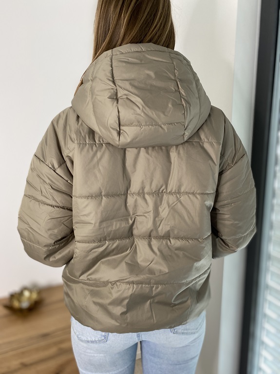 Zimní bunda NIKE pro plnoštíhlé olivová