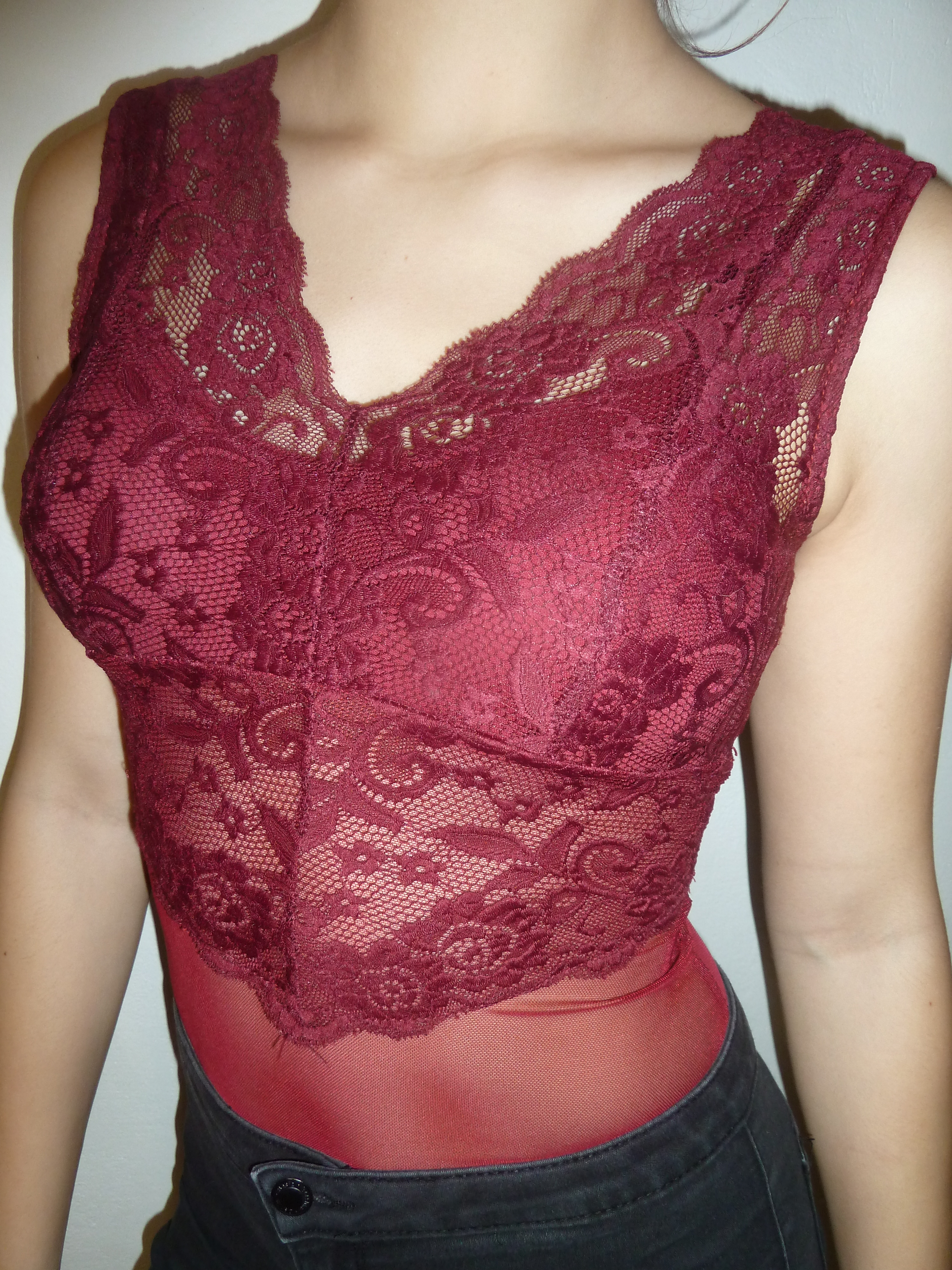 Krajkové body vínové UNI vel.