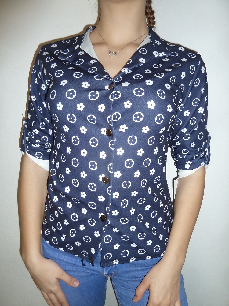 Dámská košilová blůzka modrá s kytičkami