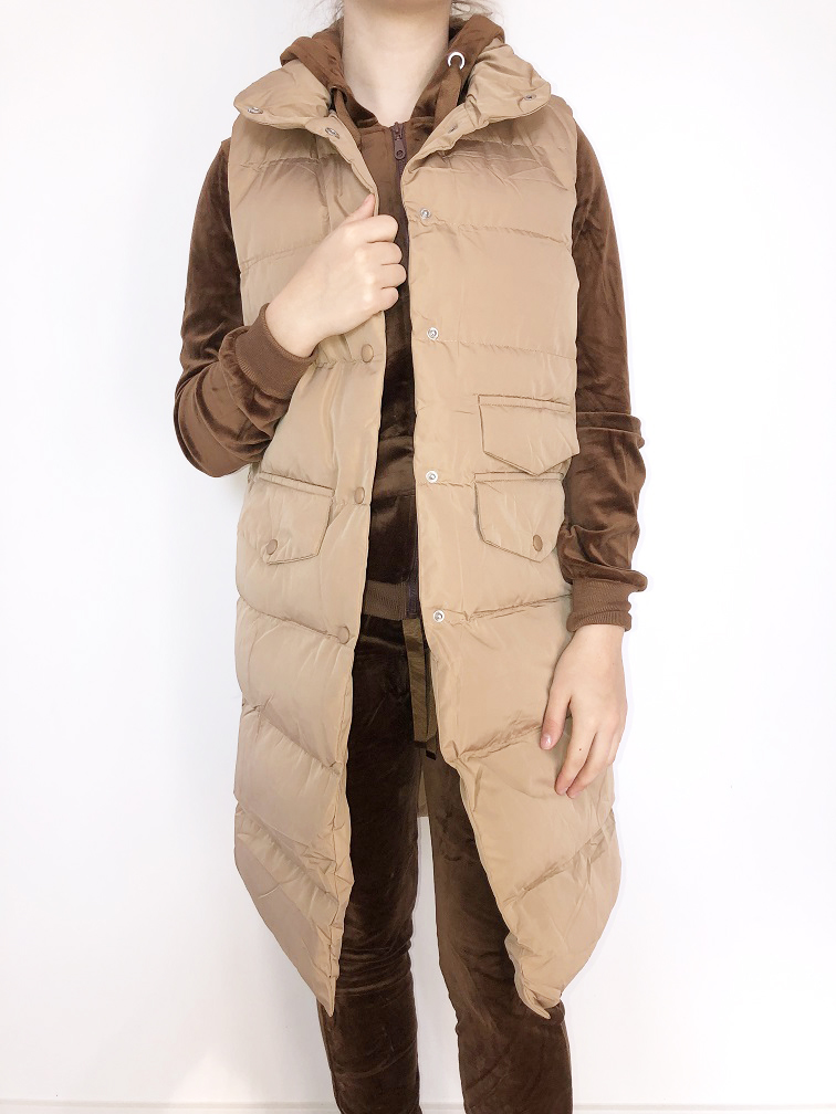 Dámská prošívaná vesta s kapsami Camel