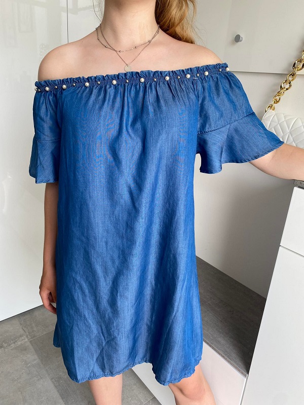 Letní šaty s perličkami ve výstřihu UNI