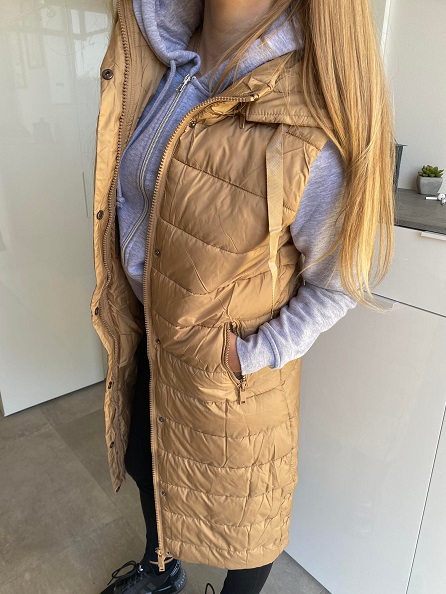 Dámská vesta Darcy camel dlouhá L