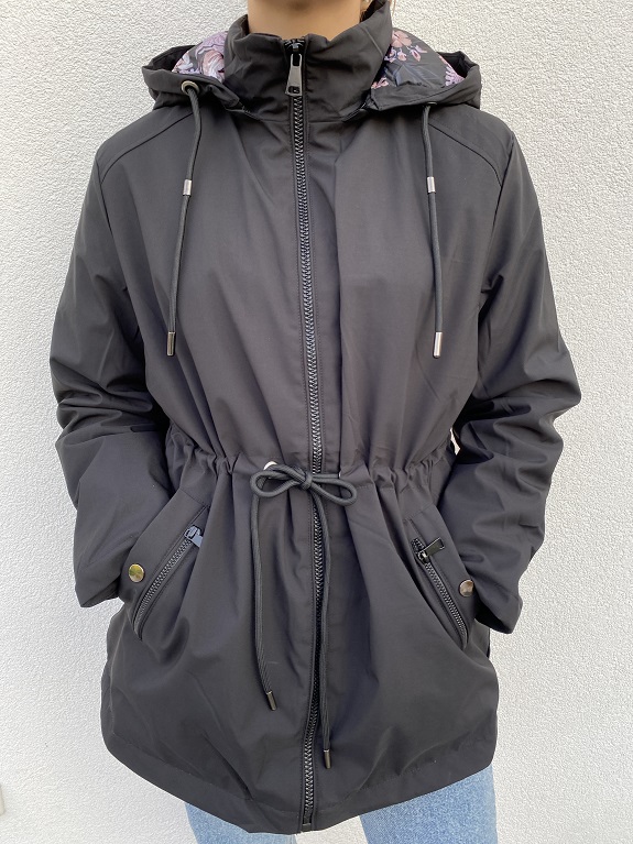 Dámská podzimní bunda pro plnoštíhlé černá 3XL