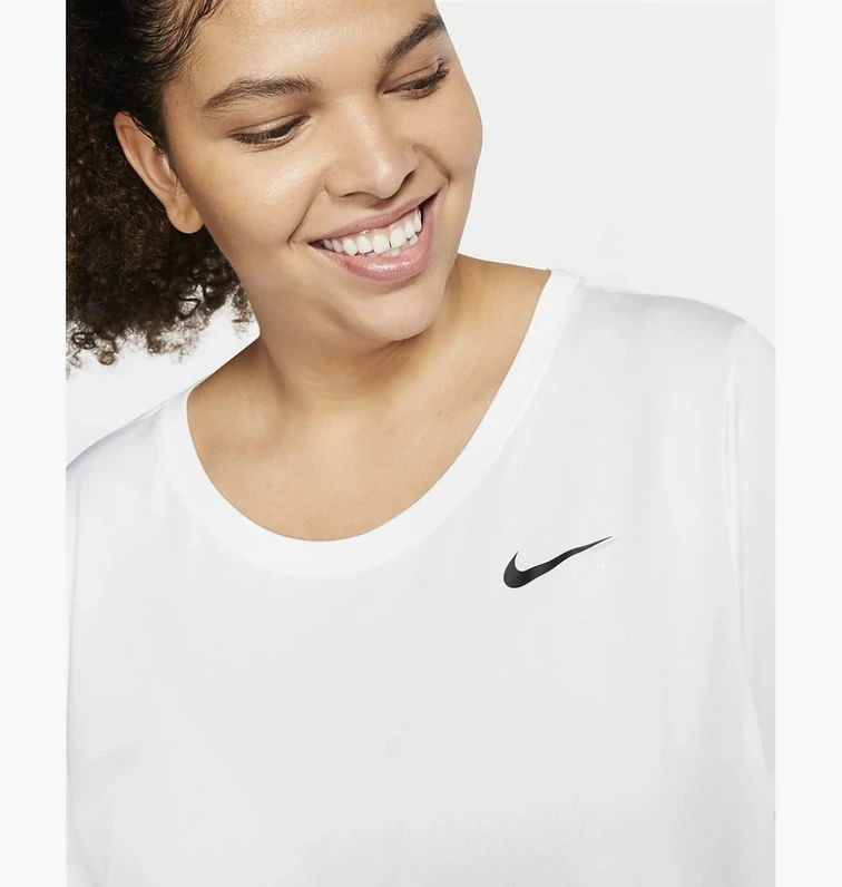 Dámské funkční tričko Nike CJ2582-100