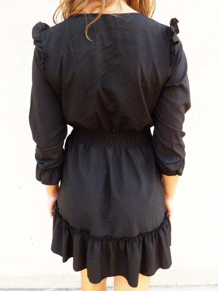 Elegantní šaty s kanýrky černé