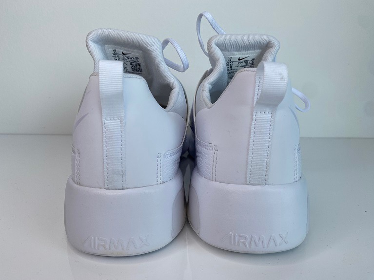 Tenisky Nike W AIR MAX BELLA TR 5 dd9285-100