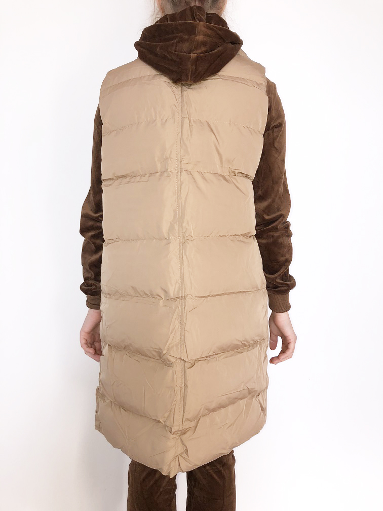 Dámská prošívaná vesta s kapsami Camel