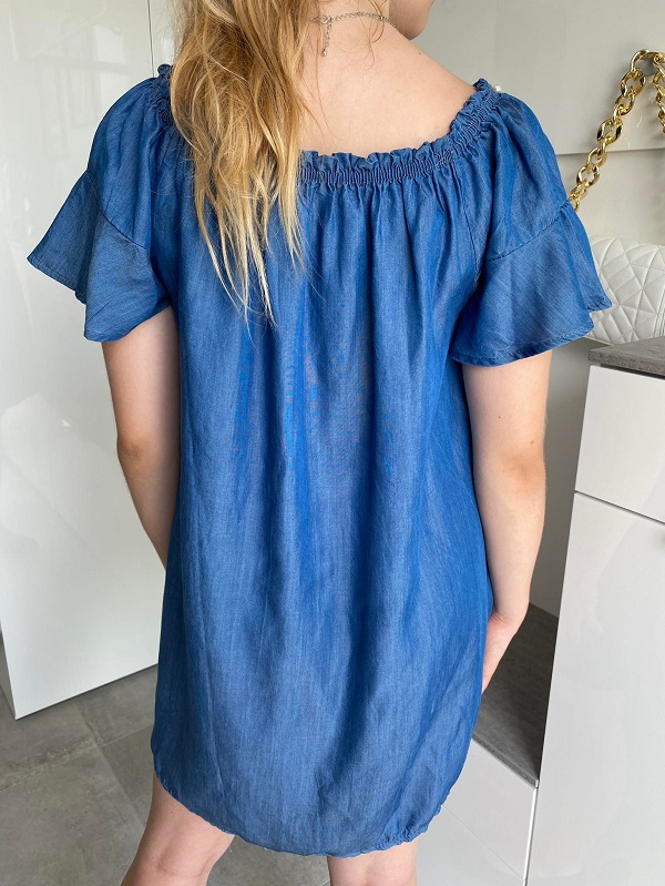 Letní šaty s perličkami ve výstřihu UNI