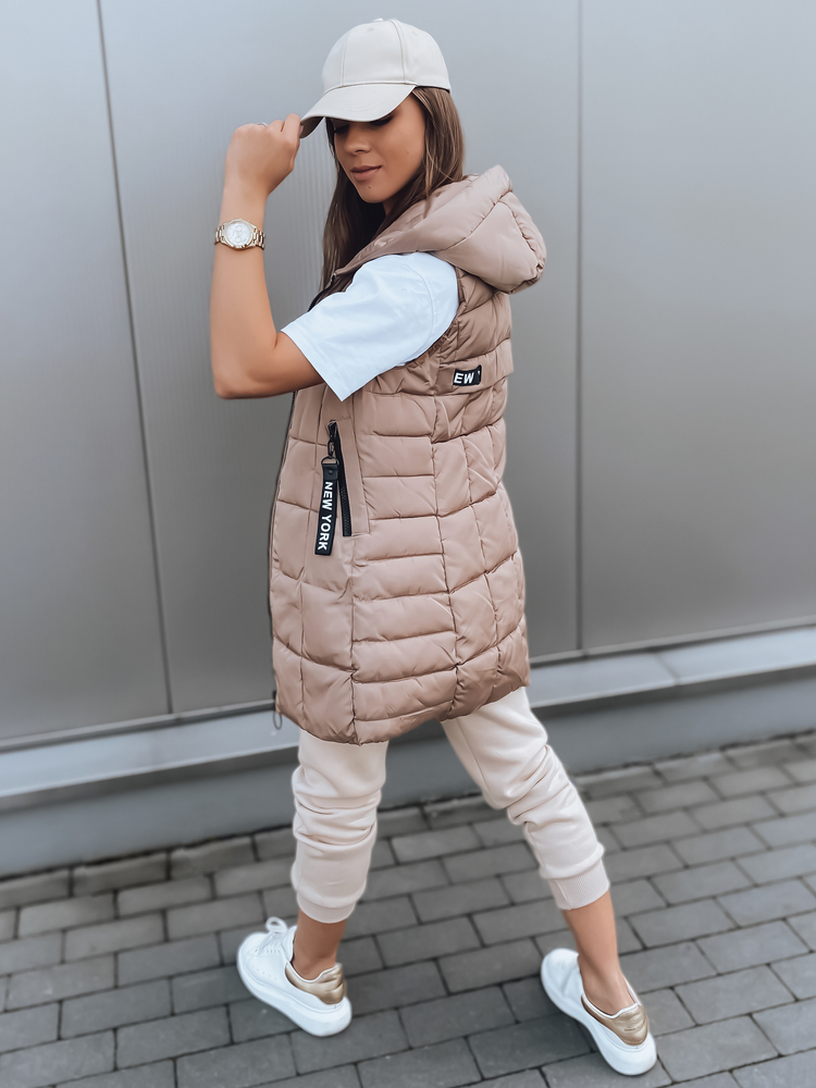 Dámská vesta pro plnoštíhlé Lucy camel