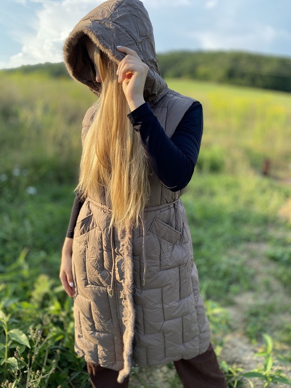 Dámská dlouhá vesta SWENY hnědá