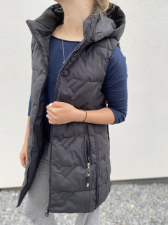 Dámská vesta pro plnoštíhlé VEXTA černá